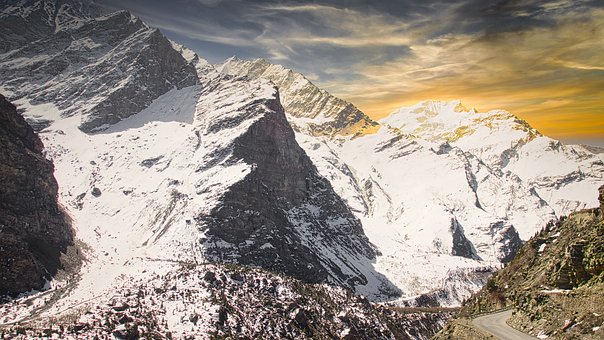 5 Nights 6 Days Kullu Manali Honeymoon