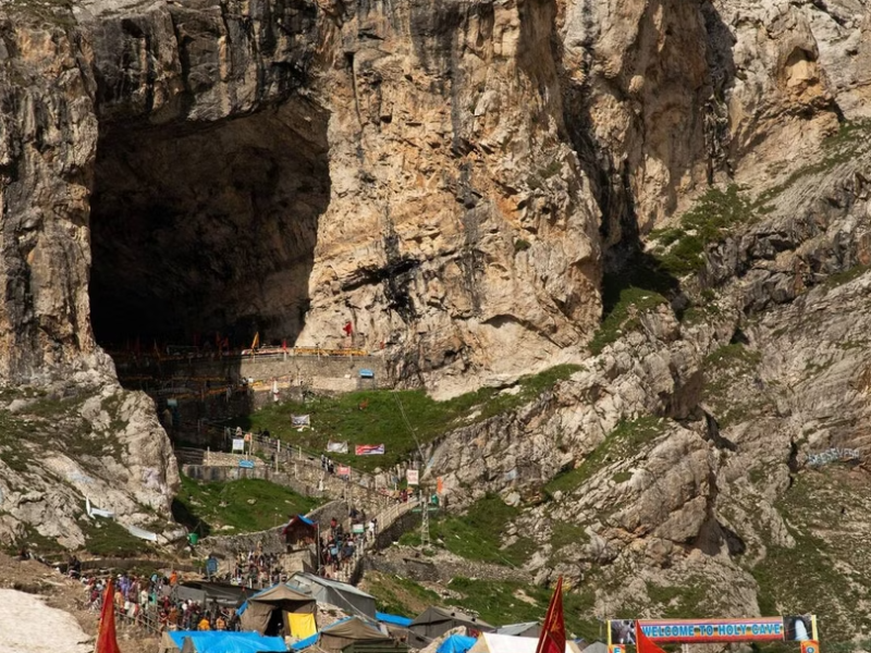 Amarnath Darshan By Helicopter Tour Package From Srinagar