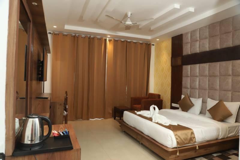 2 Night 3 Day Dharamshala