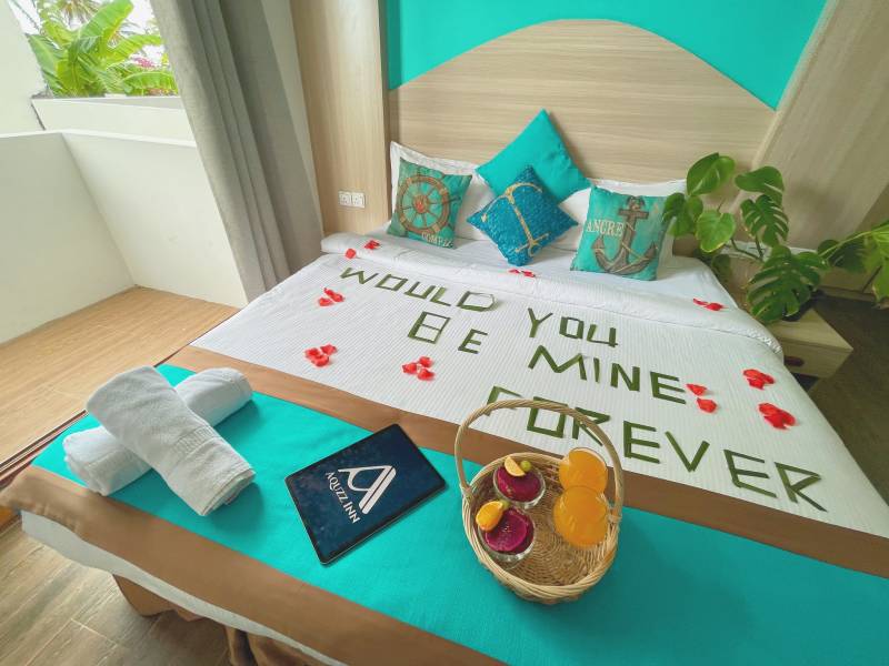 2 Nights & 3 Days Aquzz Inn Package