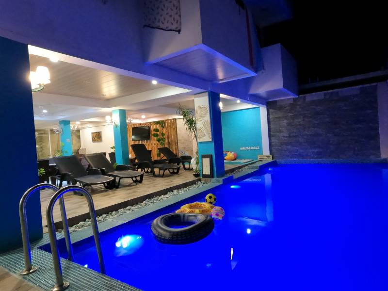 2 Nights & 3 Days Aquzz Inn Package