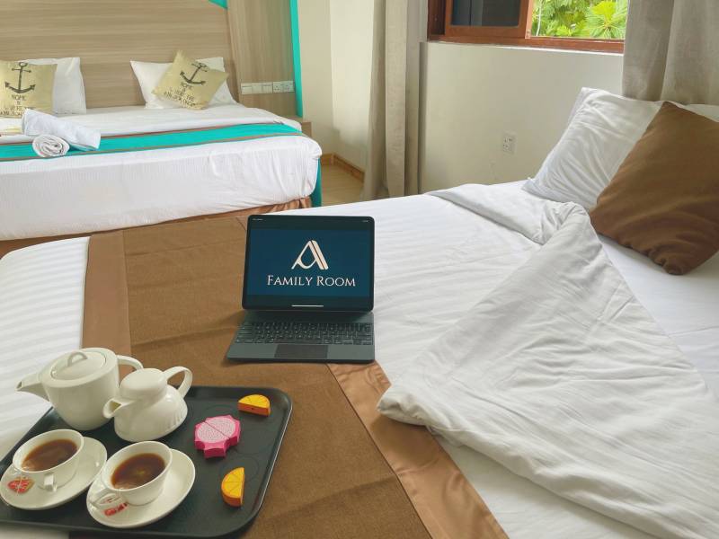 3 Nights 4 Days Maldives Tour