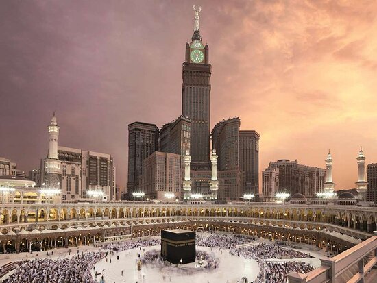 14 Days Umrah Package
