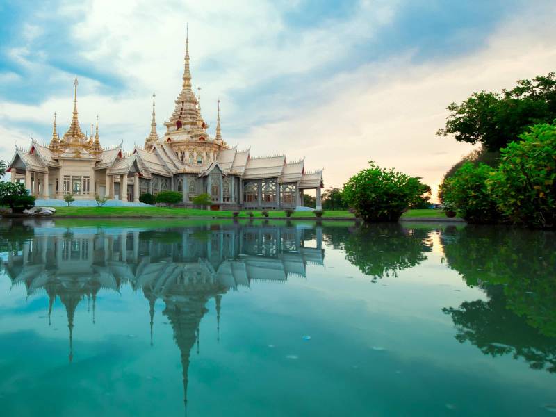 4 Nights / 5 Days Bangkok Pattaya Tour package