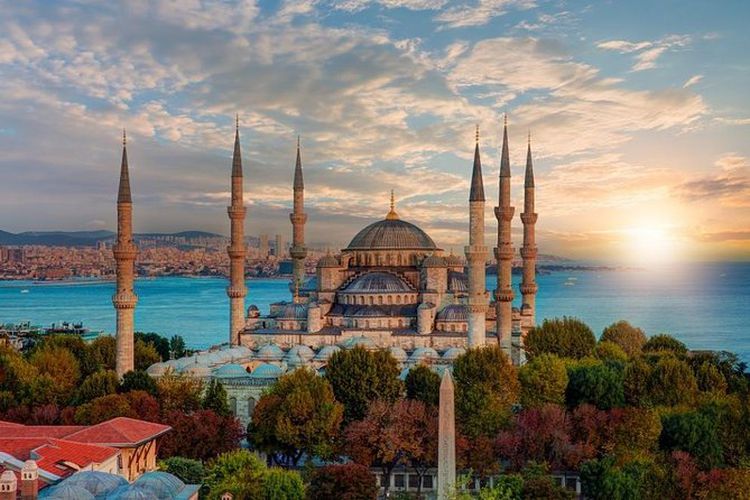 8 Nights Turkey - Istanbul - Kusadasi - Pamukkale - Antalya Tour