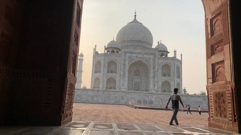 Sunrise Taj Mahal And Agra fort Tour From Delhi To Agra