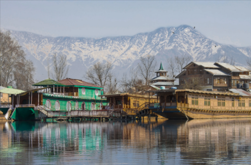 Romantic Rendezvous in Kashmir