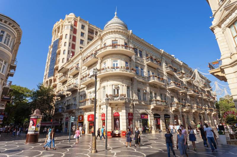 4 Nights 5 Days Baku Tour