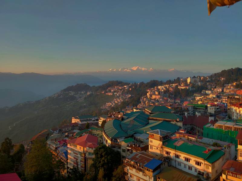 Gangtok Pelling Darjeeling tour 6 Nights 7 Days