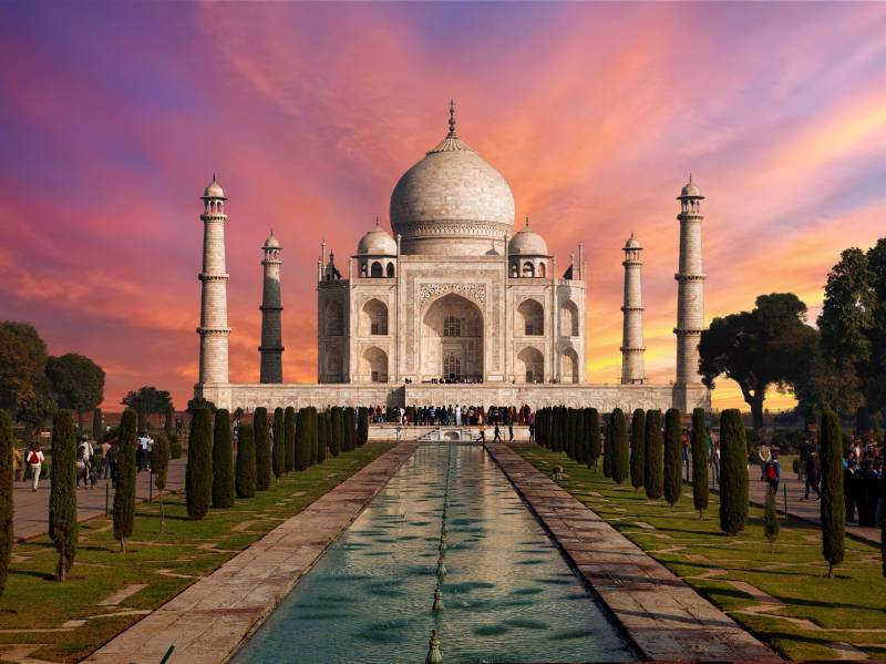 Taj Mahal Trip From Mumbai Tour