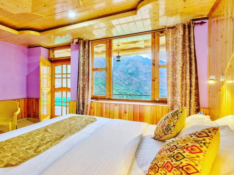 Jibhi - Tirthan Valley Trek Tour Package