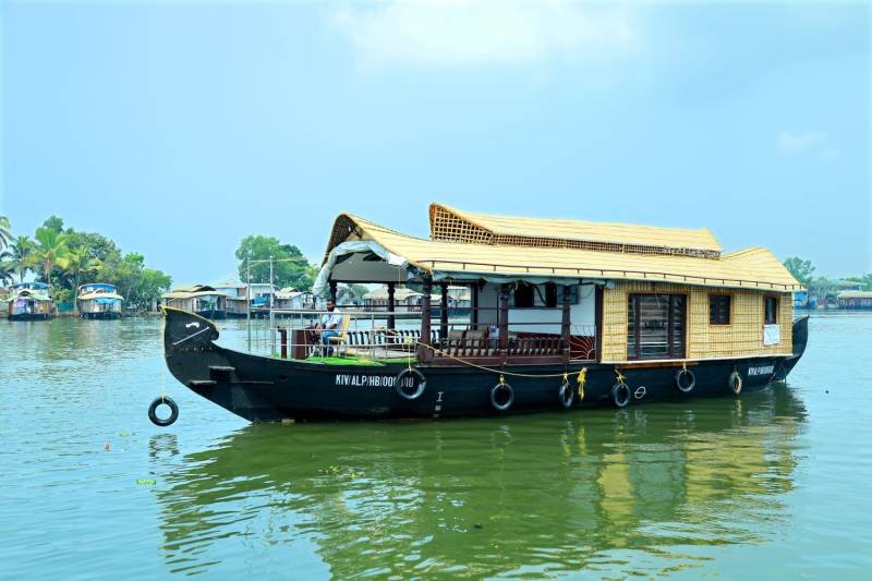 Kerala Delight Tour Package 5 Night 6 Day