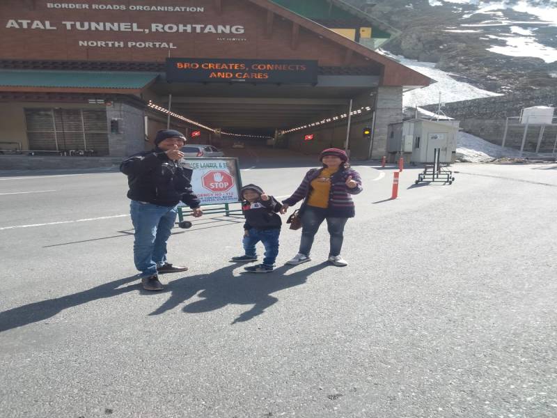 Explore the Best of Himachal Pradesh: 8-Night 9-Day Tour Package with Amritsar