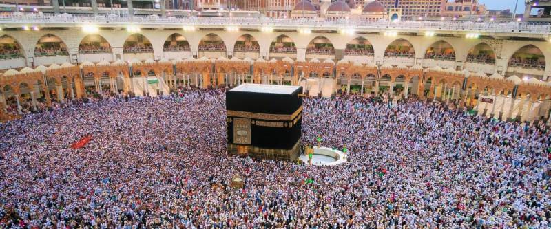 Umrah Package 14 Days