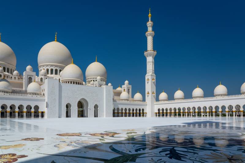 Abu Dhabi Getaway