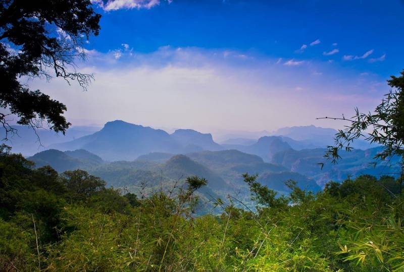 Explore Pachmarhi