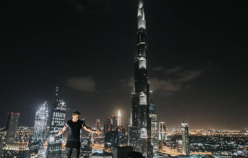 Dubai Tour Package Majestic Paradise – Future of Museum / Burj Khalifa / Desert Safari/ Dhow Cruis