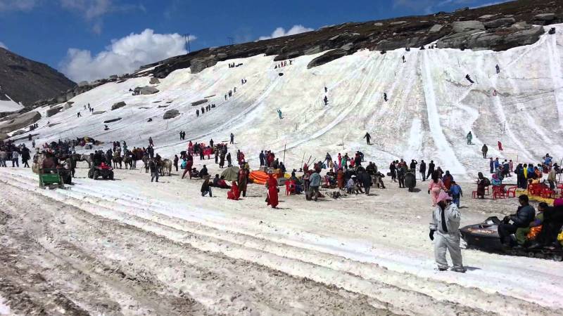 DELUXE_Kashmir Tour Package Magical Kashmir – Srinagar, Gulmarg, Sonamarg, Pahalgam