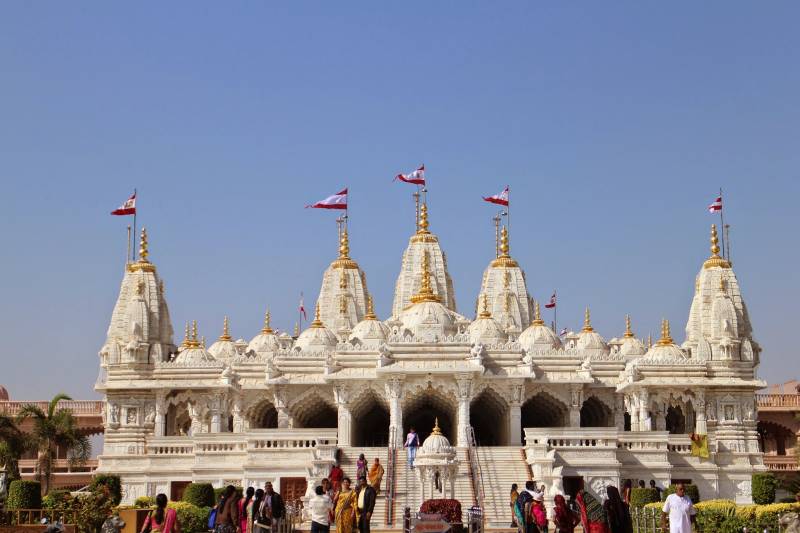 Exploring Colours of The Rann Utsav