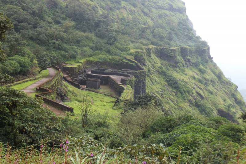 Raigad Package | Raigad with Ratnagiri Tour 3 Nights 4 Days – 3 Night stay