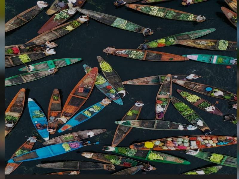 4 Nights 5 Days Kashmir Honeymoon Tour Package