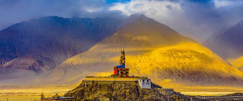 Thrilling Leh - Pangong Lake