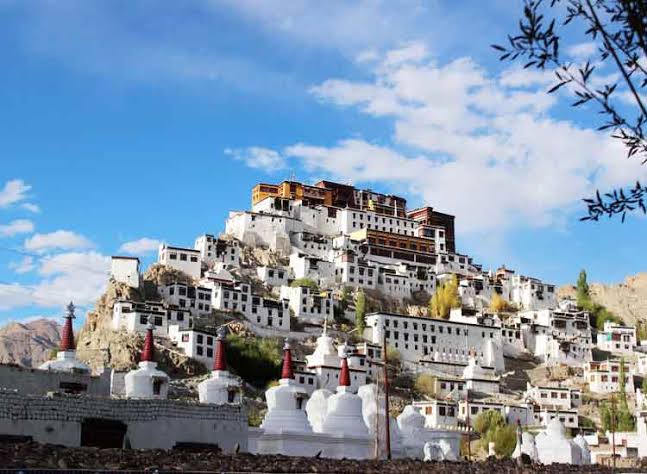 Manali to Leh Ladakh Srinager Tour Packages 9 Night 10 Days