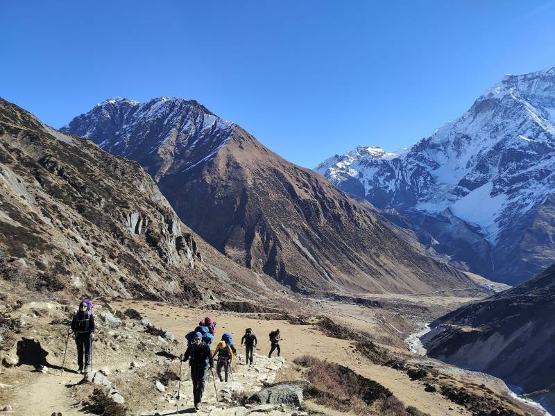 Manaslu Circuit Trek Tour