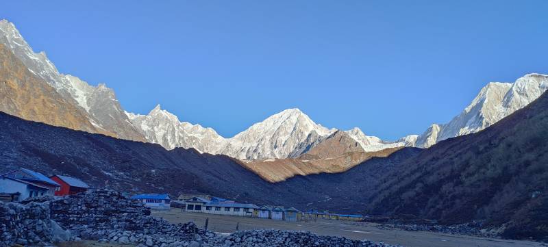 Manaslu Circuit Trek Tour