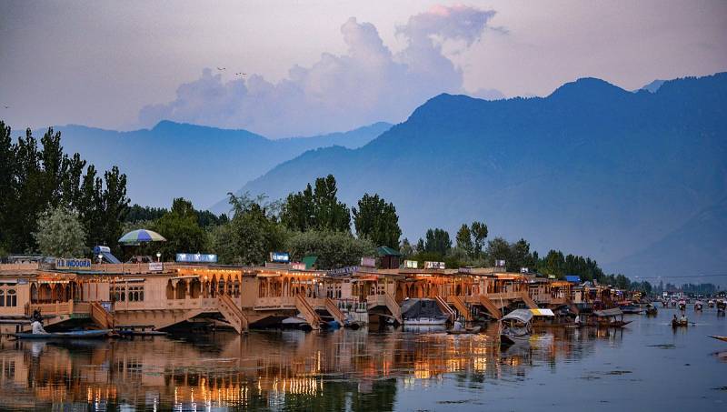 5 Nights 6 Days Jammu Kashmir Tour Plan