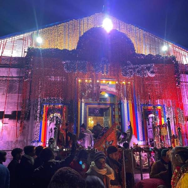 6 Night 7 Days 2 Dham Tour Package