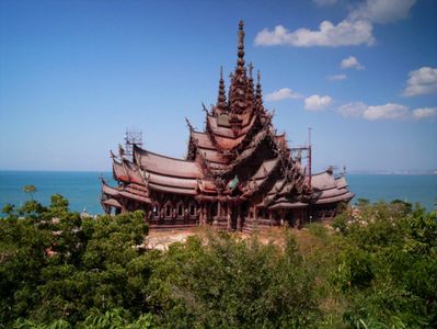 Hyderabad To Thailand, Vietnam And Malaysia Combo Tour