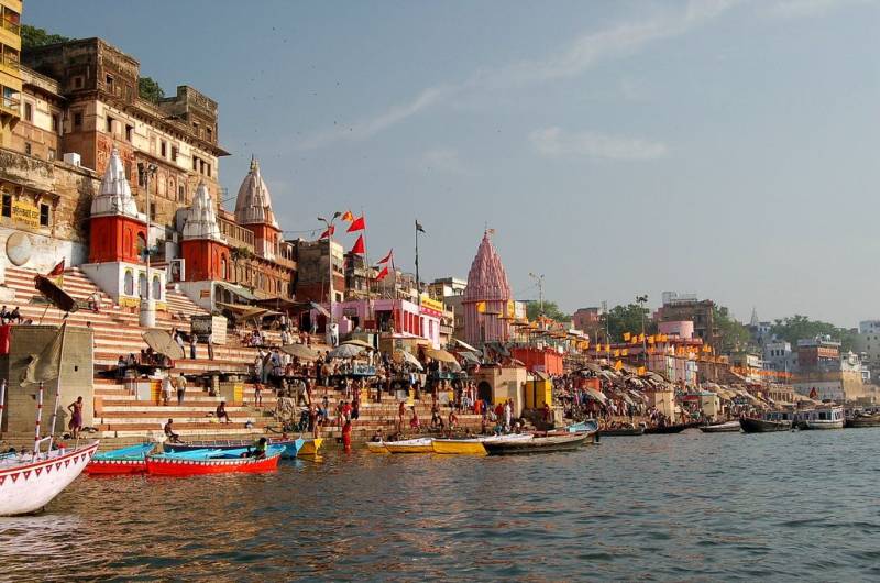 Mathura - Vrindavan - Kashi - Prayagraj - Ayodhya 6N 7D Tour