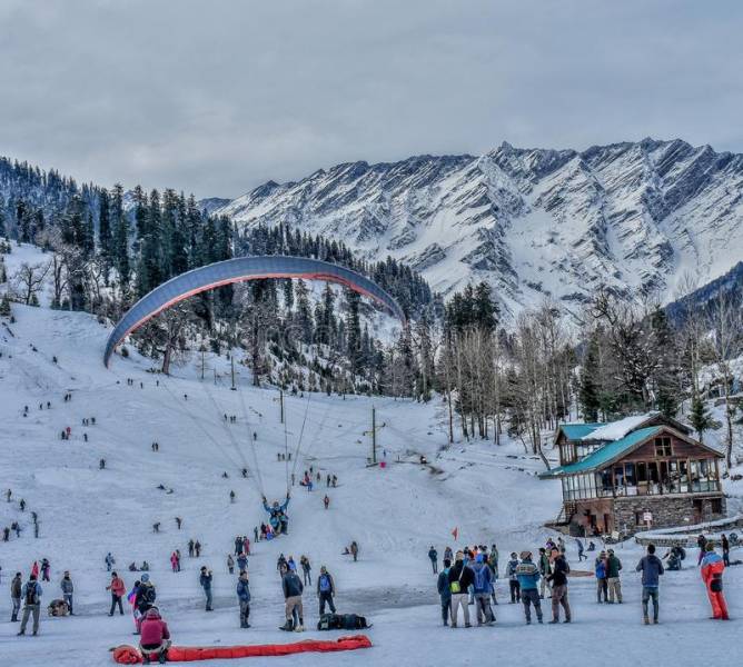 3 Nights 4 Days Delhi to Manali Tour Package