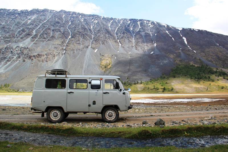 Golden Eagle Festival in Mongolia Tour