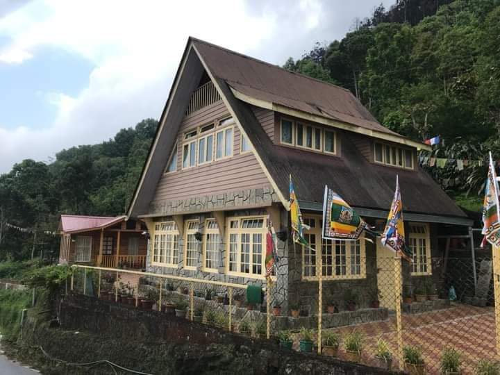 3 Night 4 Day's North Bengal Tour Package