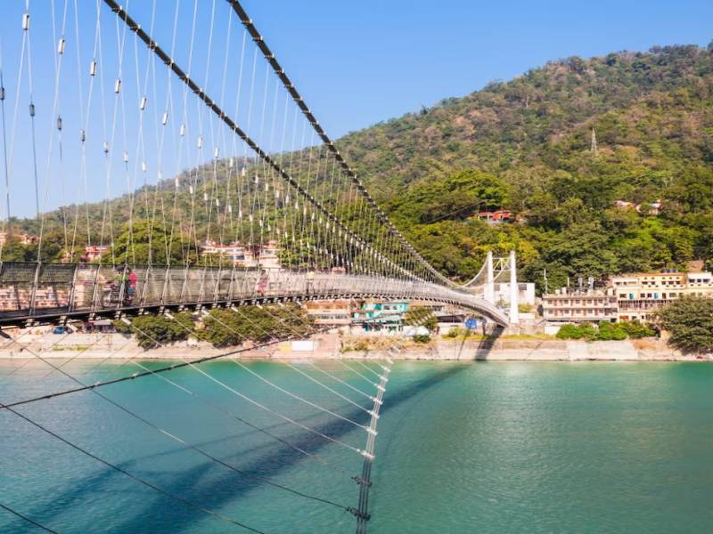 Chardham Yatra - Group Tour (Deluxe)