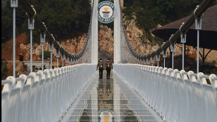 7 night 8 day trip to Vietnam