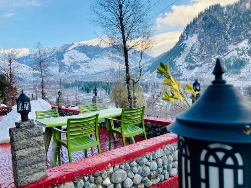3 Nights 4 Days Manali Package