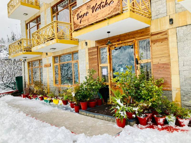 3 Nights 4 Days Manali Package