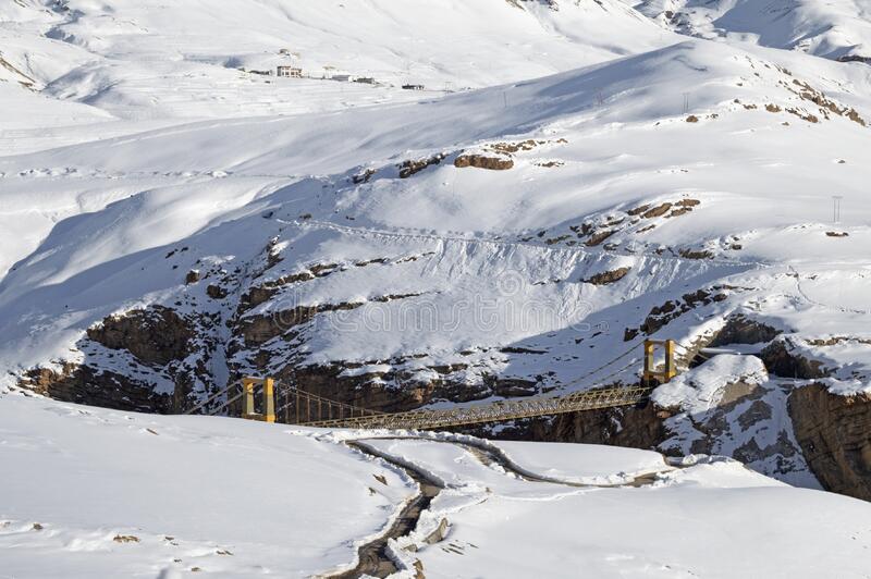 Snow Leopard Winter Expedition