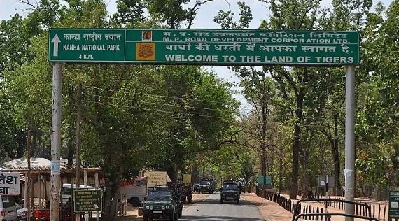 3 Nights 4 Days Kanha Wildlife Tour