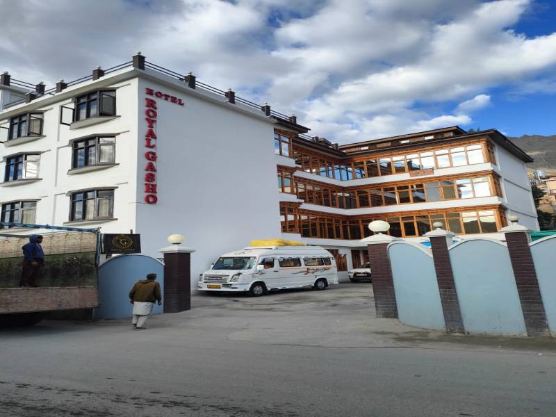 10 nights 11Days Ladakh bike ride tour