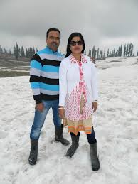 Mid Range Snow Kashmir  Package