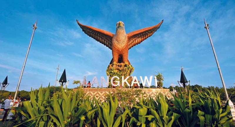 Malaysia With Langkawi Tour Package