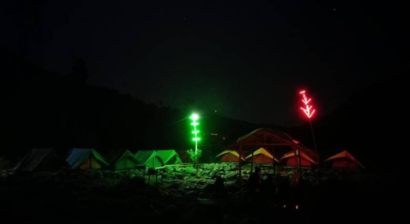 5d - 4n Memorable Meghalaya Adventure Honeymoon Package Tour Riverside Night Camp and Bonfire