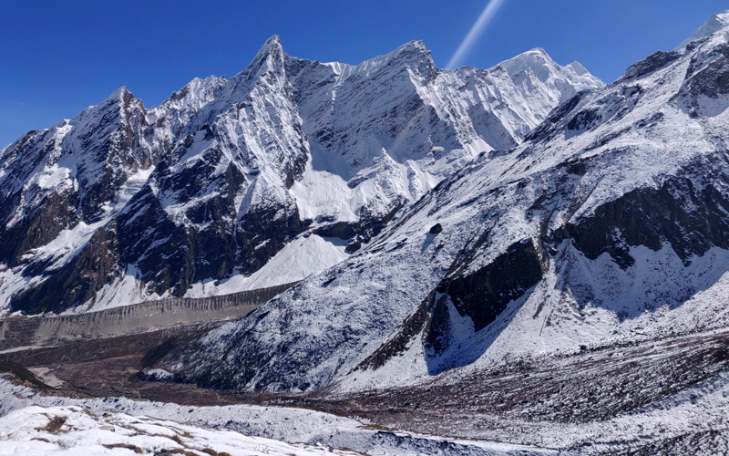 Manaslu Circuit Trek