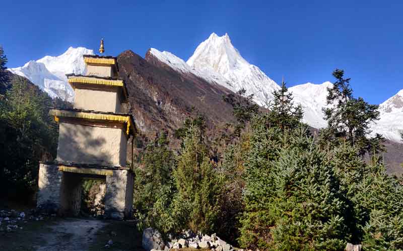 Manaslu Circuit Trek