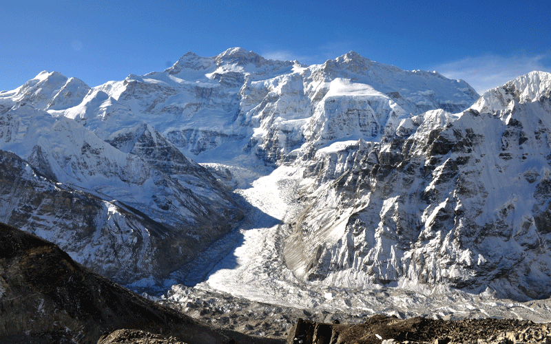 13 Nights - 14 Days Kanchenjunga Trek Tour