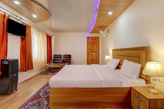 6 Nights 7 Days Vaishnu Devi to Kashmir Tour Package